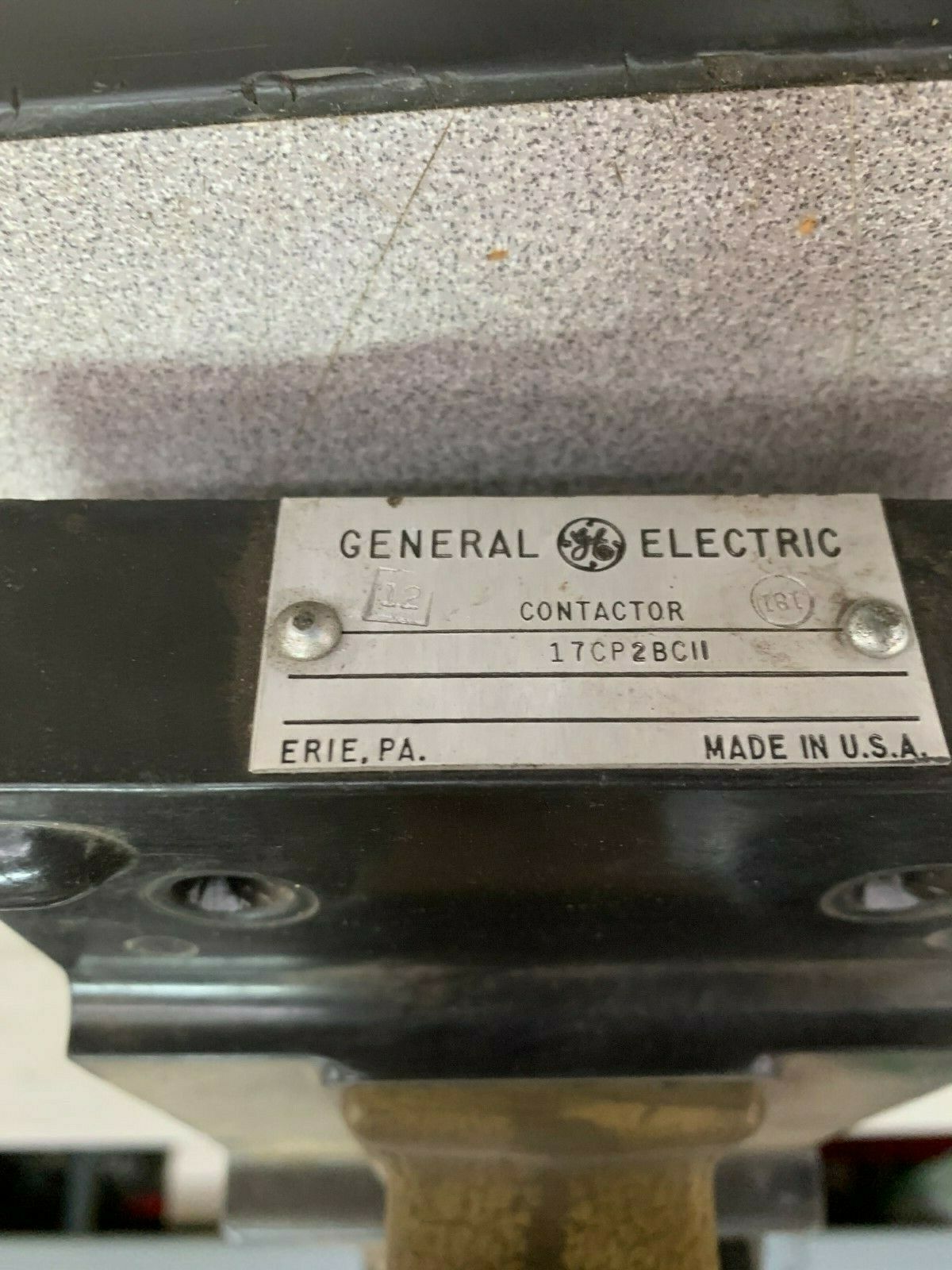 *FOR PARTS* GENERAL ELECTRIC CONTACTOR 17CP2BCII