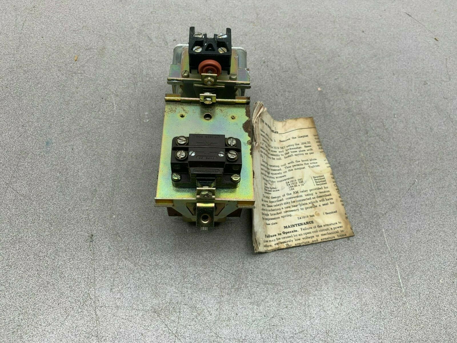 USED WESTINGHOUSE TYPE AM TIME RELAY 135A093G08