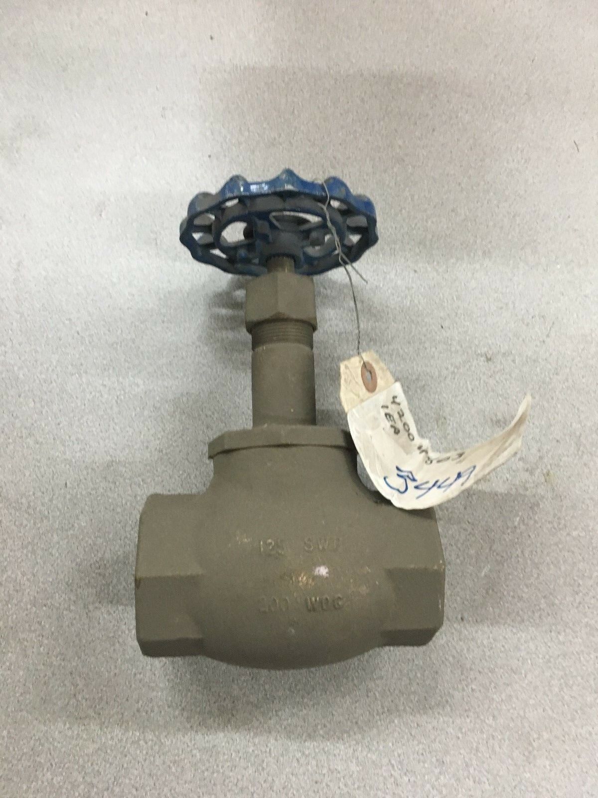 NEW NIBCO 1-1/2" THREADED GLOBE VALVE T-211-Y