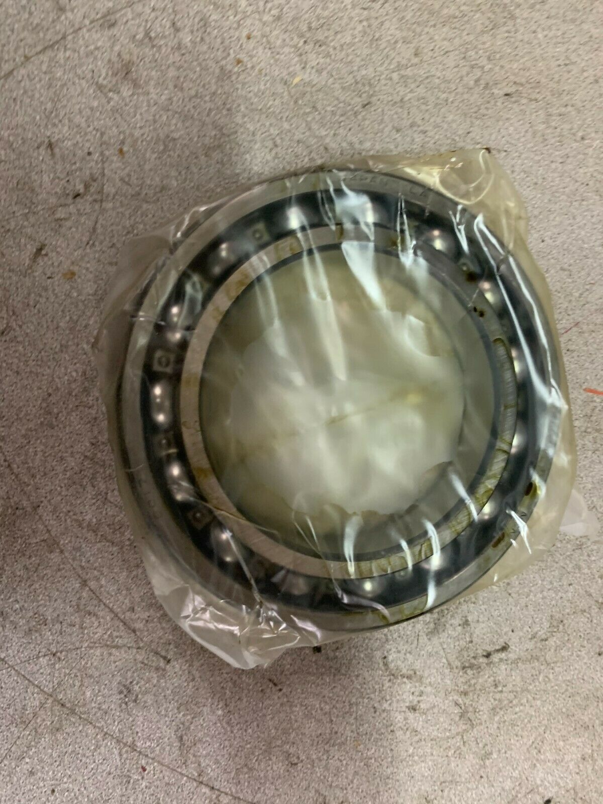 NEW IN BOX NTN TAPERED ROLLER BEARING 6017