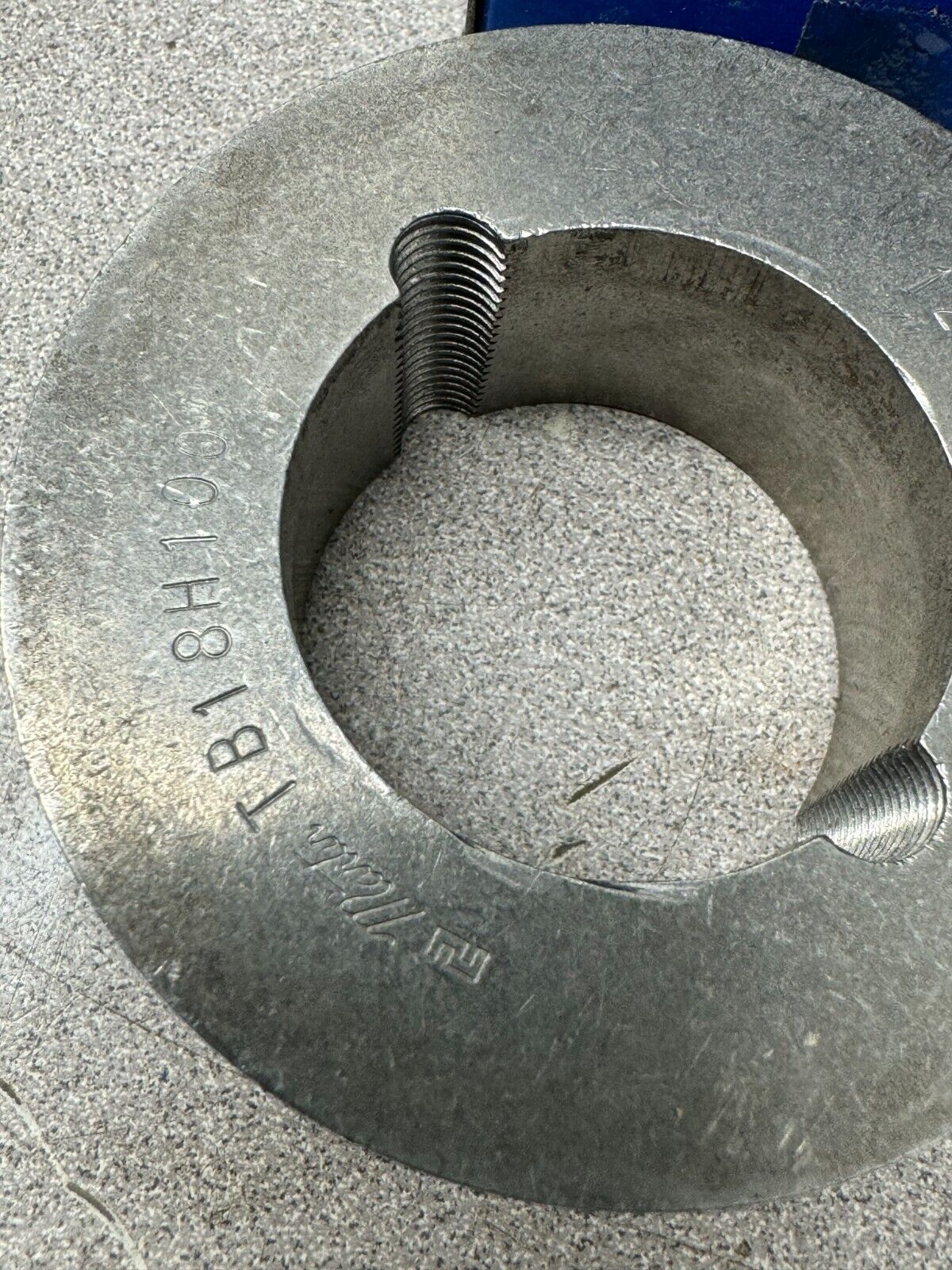 NEW IN BOX MARTIN TIMING PULLEY TB18H100 BUSHING NO 1210
