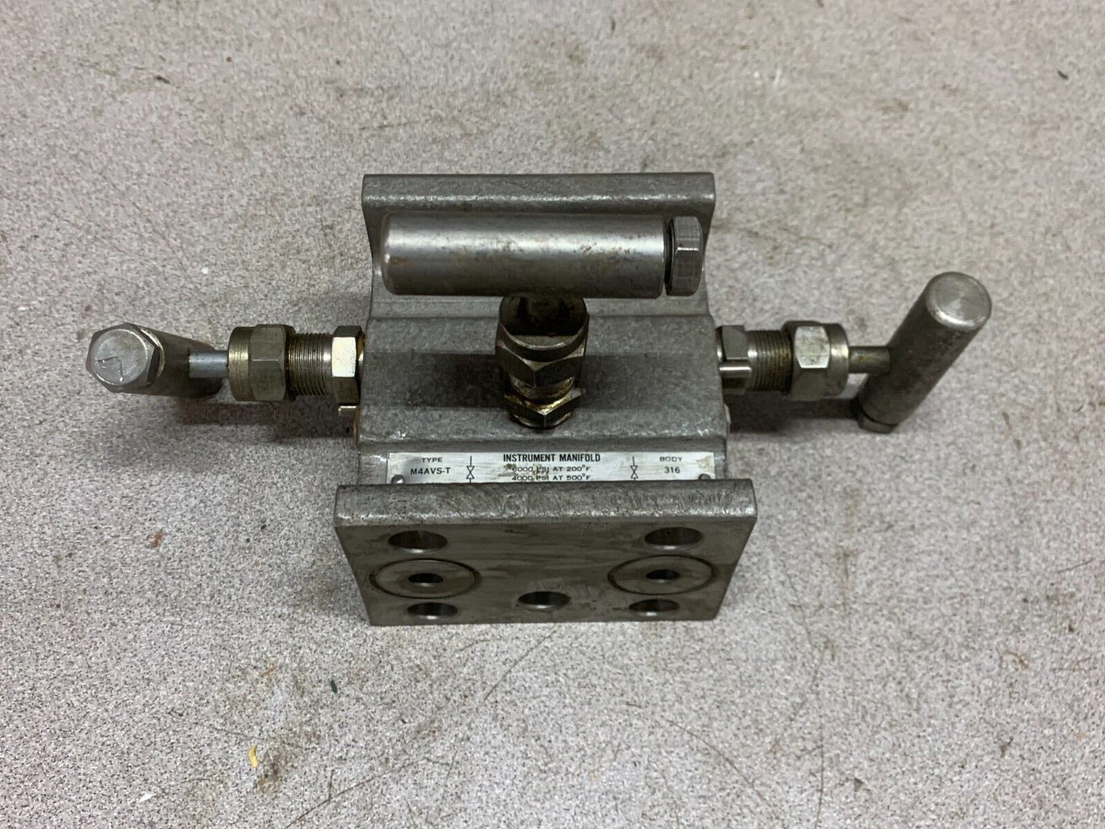 NEW NO BOX ANDERSON GREENWOOD INSTRUMENT MANIFOLD M4AVS-T ASSEMBLY 2-2578-2