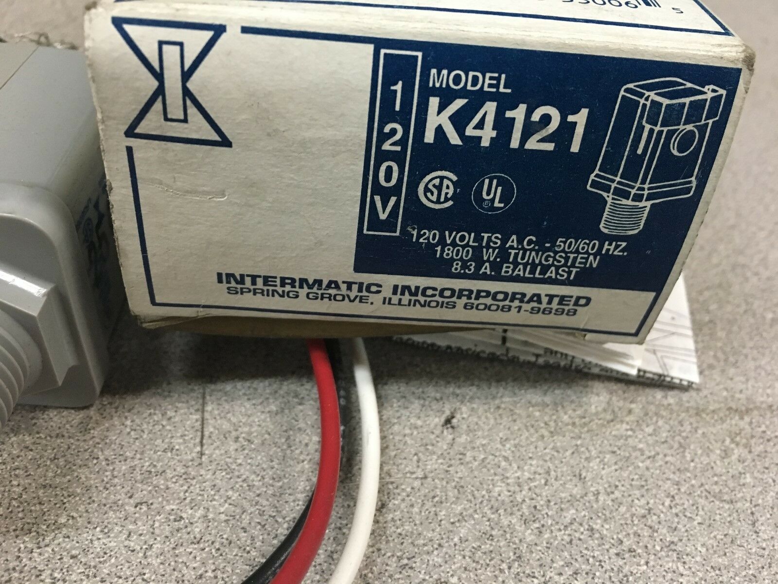 New in box intermatic photo control K4121