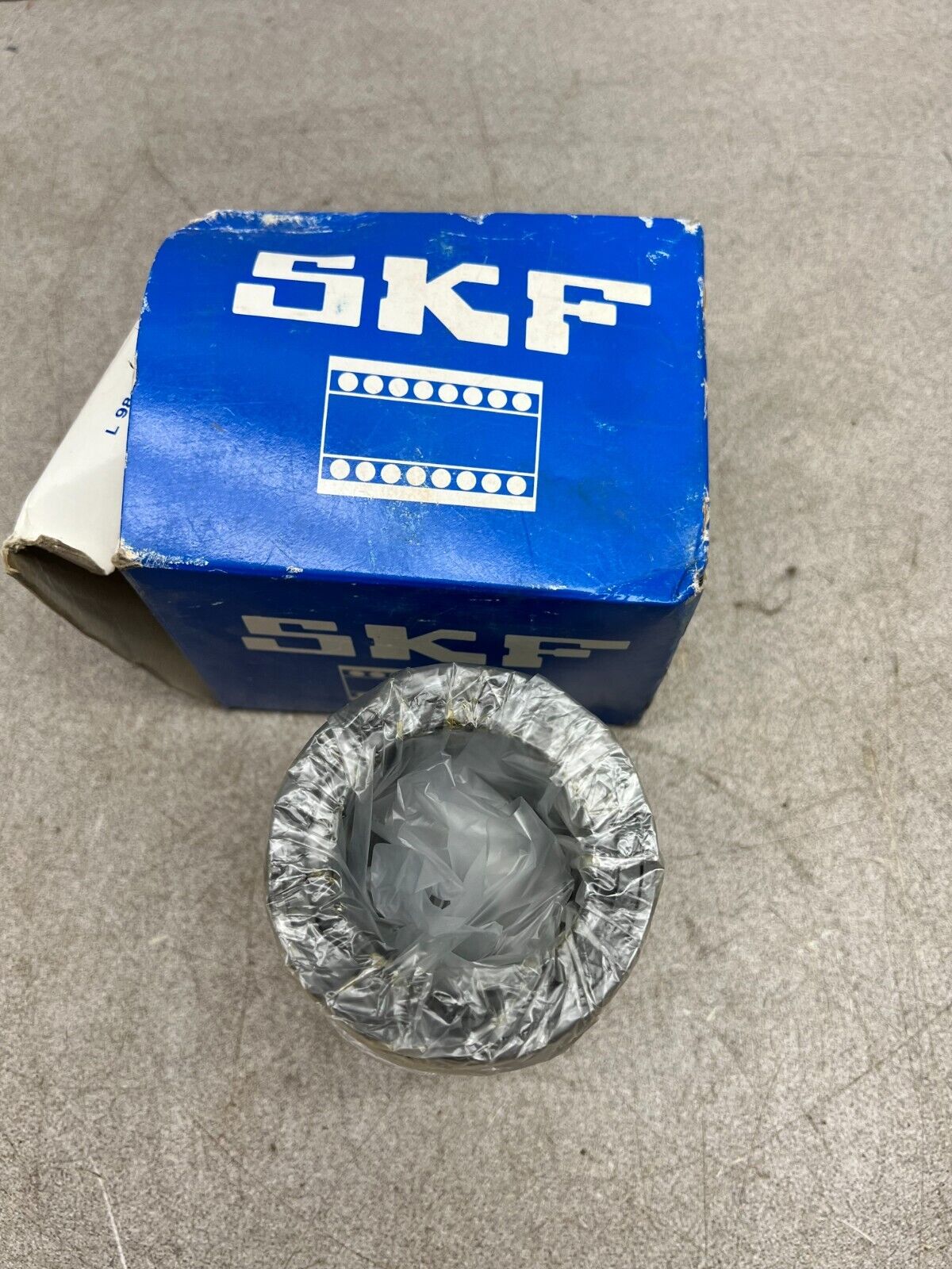 NEW IN BOX SKF LINEAR BEARING LBCR 50-2LS