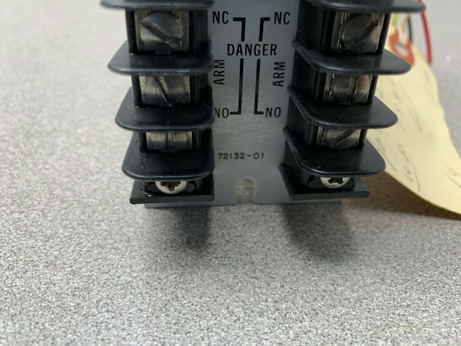 NEW NO BOX BENTLY NEVADA 72132-01 RELAY ALARM 72130-03