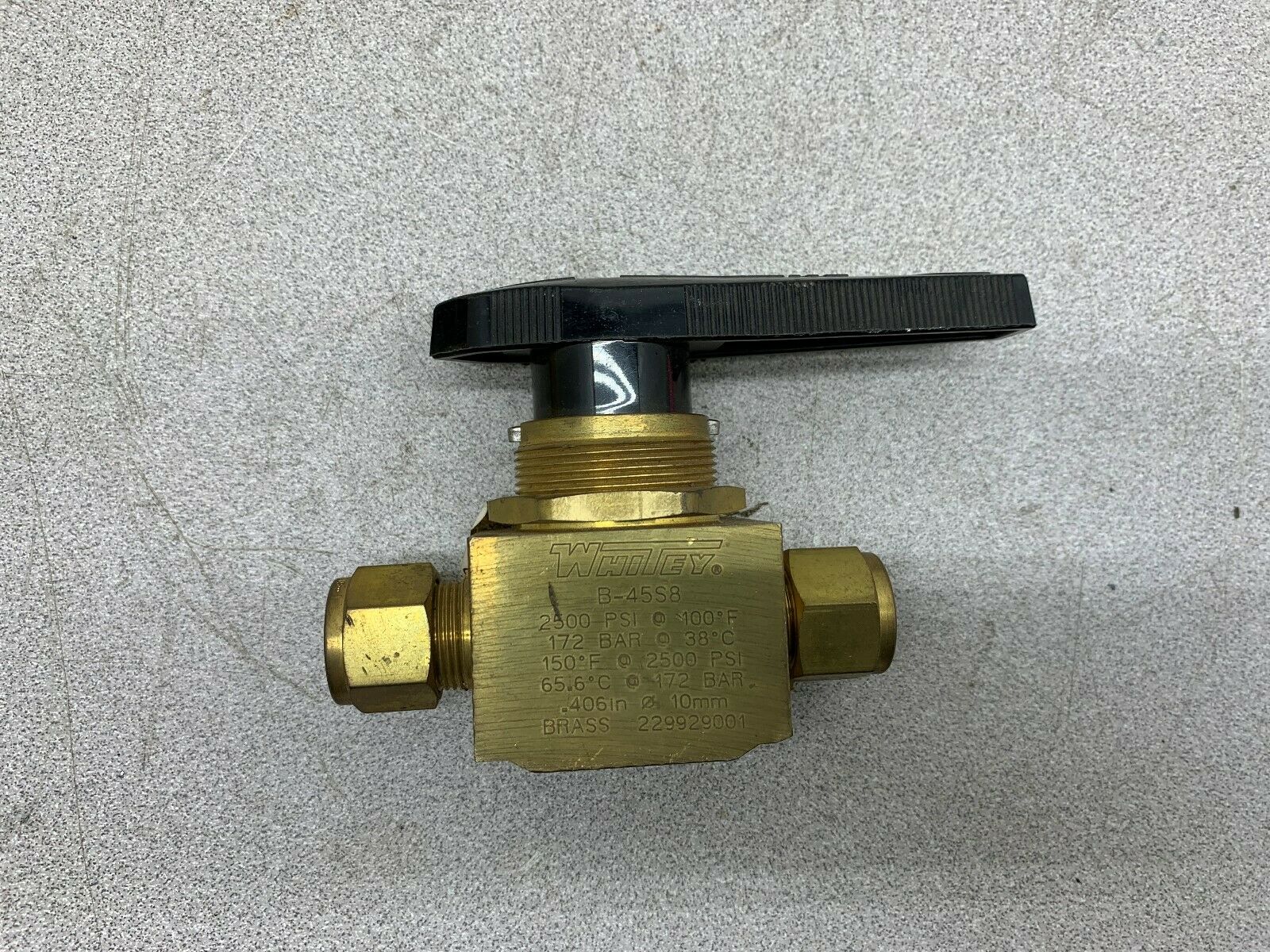 NEW NO BOX WHITEY VALVE B-45S8