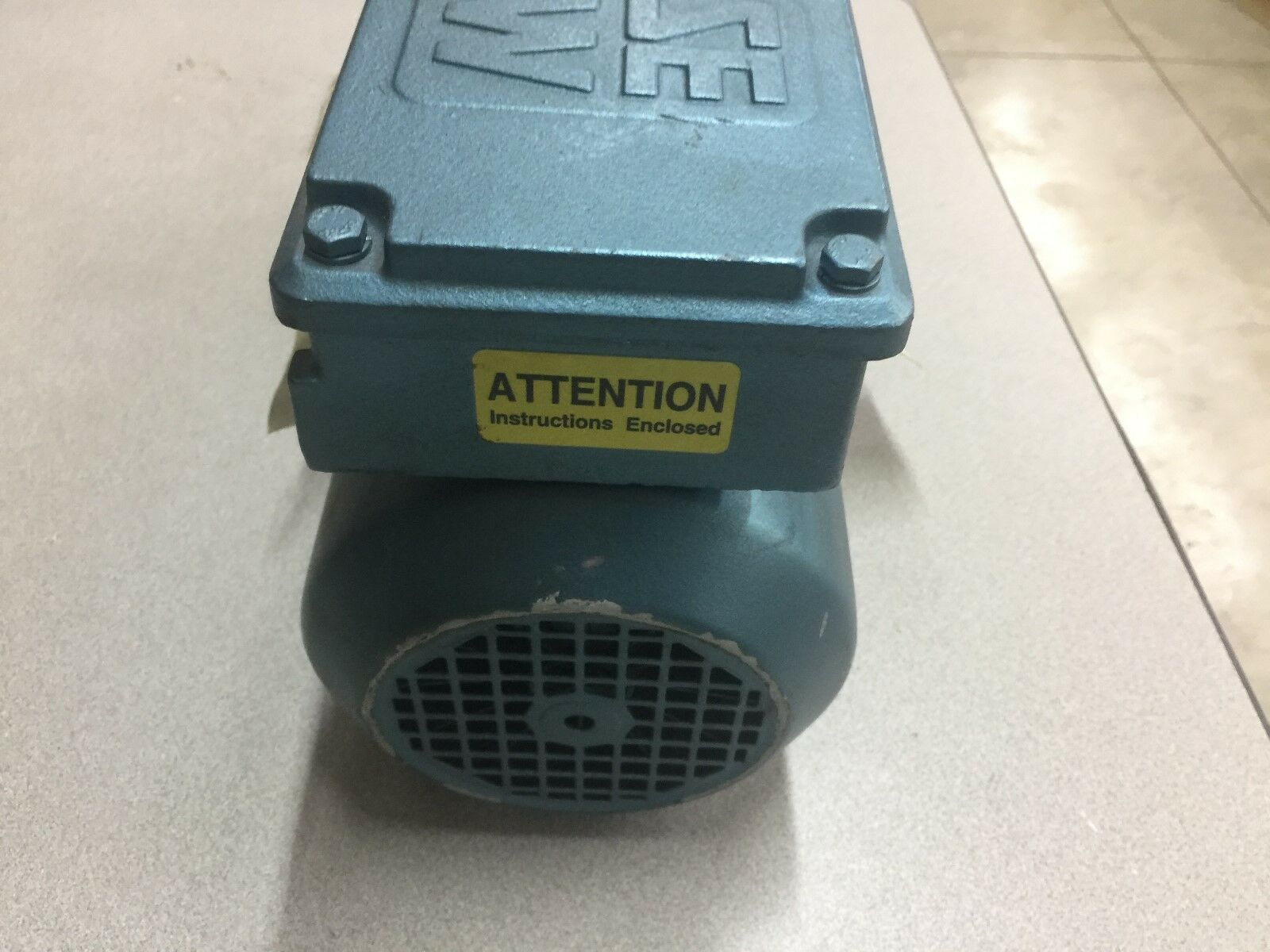 NEW NO BOX SEW EURODRIVE GEAR MOTOR SHF37DT71D4TH