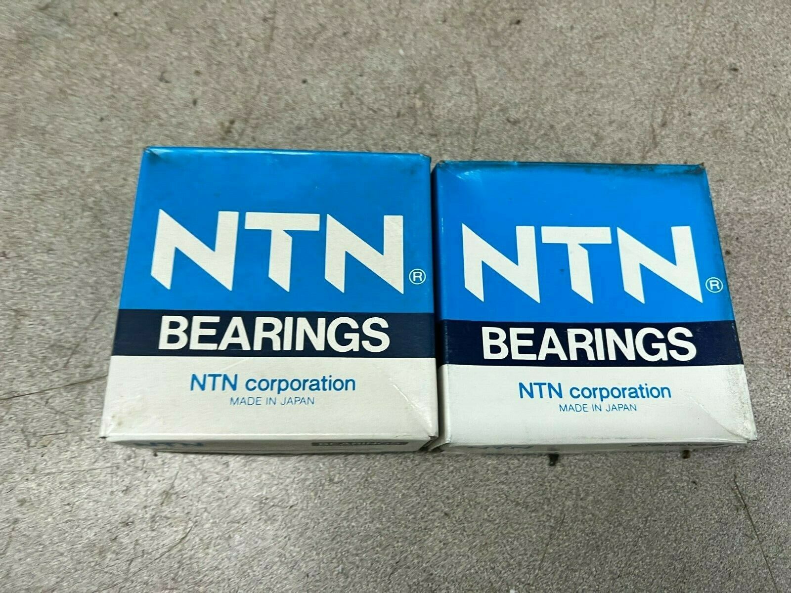 LOT OF 2 NEW IN BOX NTN ROLLER BEARING HM89249