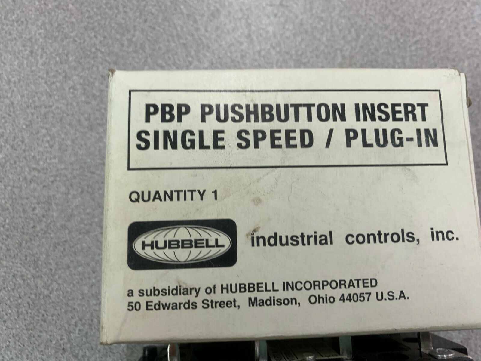 NEW IN BOX HUBBELL PBP PUSHBUTTON INSERT PG3