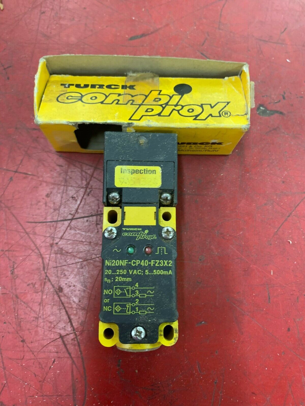 NEW IN BOX TURCK SENSOR NI20NF-CP40-FZ3X2