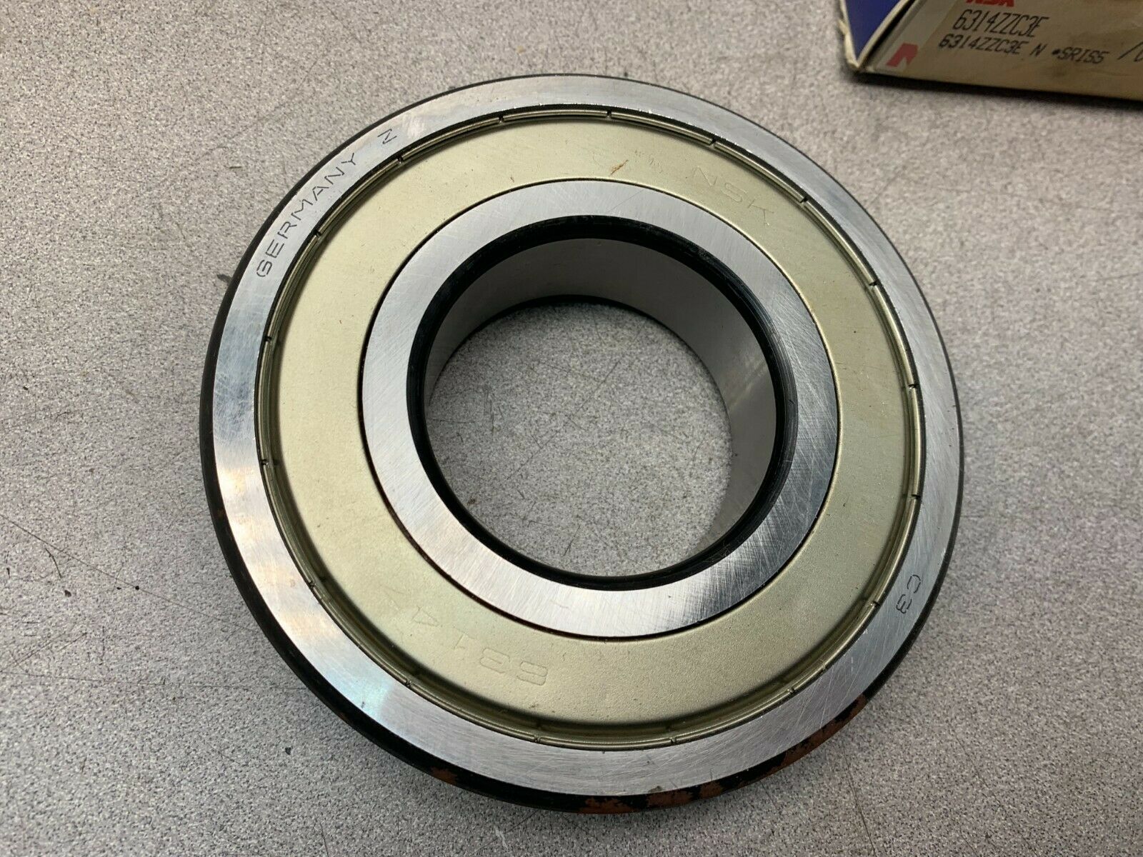 NEW IN BOX NSK BALL BEARING 6314ZZC3E