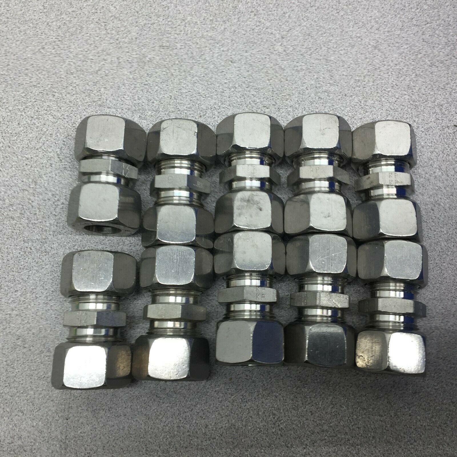 NEW NO BOX (LOT OF 10) M15 X M15 FEMALE TUBE CONNECTOR 71VU-15L