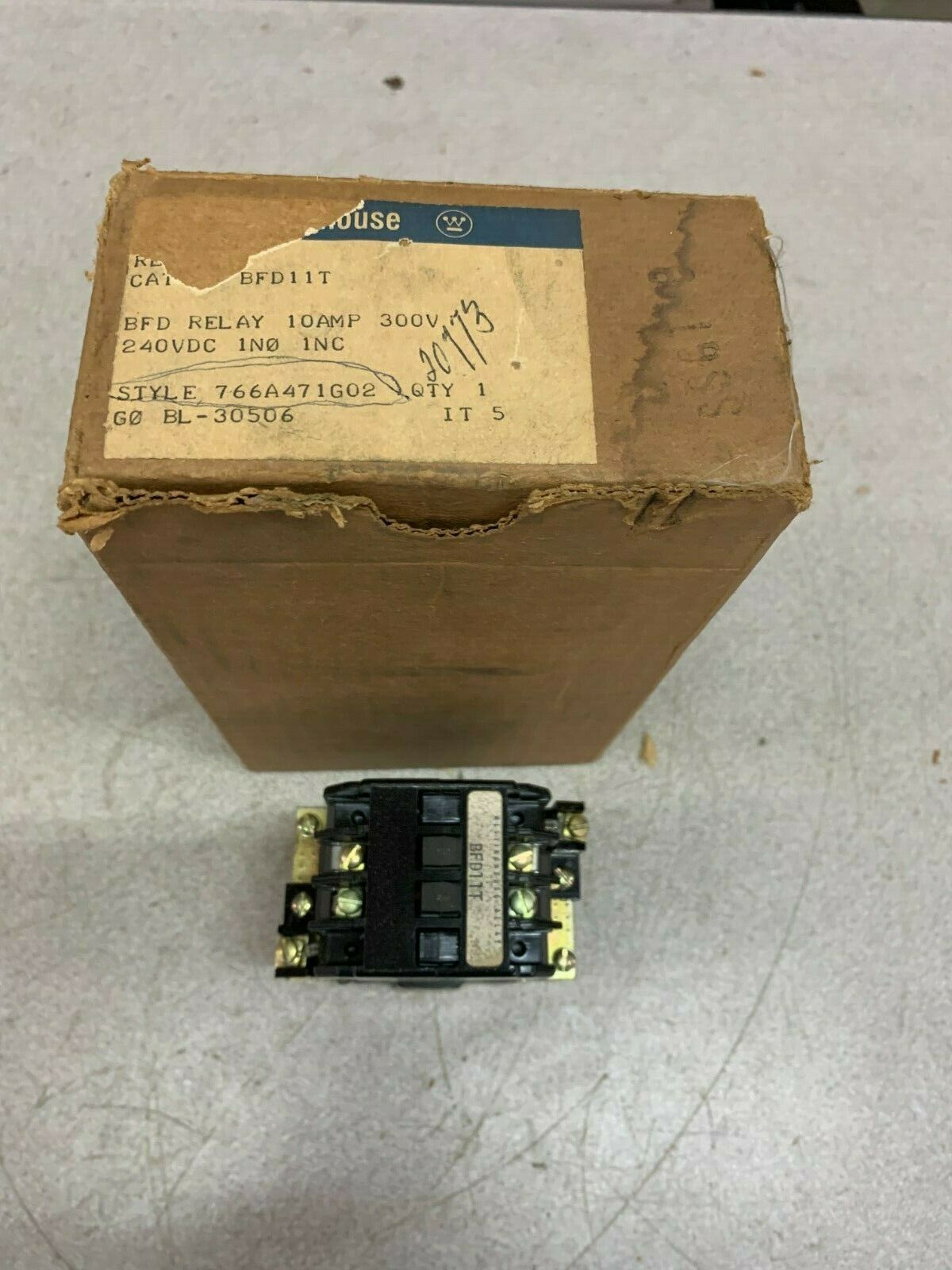 NEW IN BOX WESTINGHOUSE CONTROL RELAY BFD11T