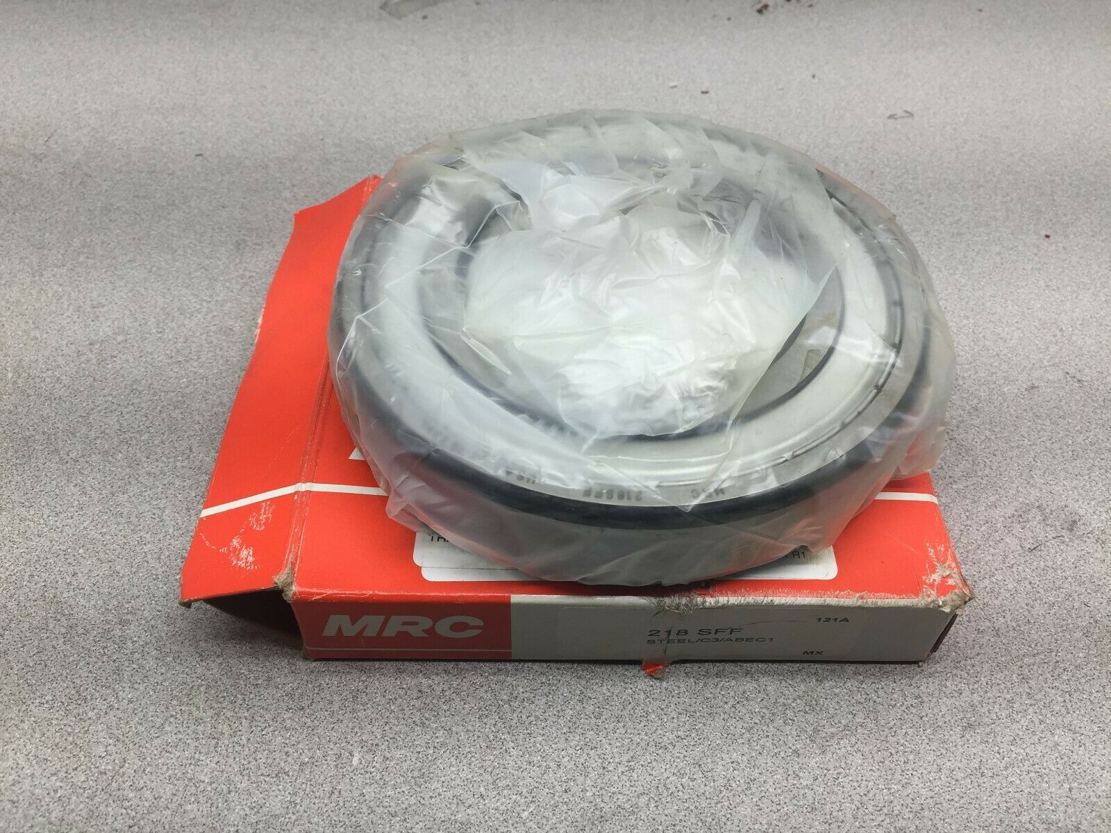 NEW IN BOX MRC ROLLER BEARING 218 SFF