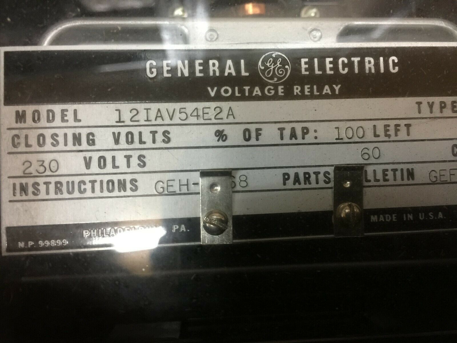 NEW IN BOX GE VOLTAGE RELAY 121AV54E2A