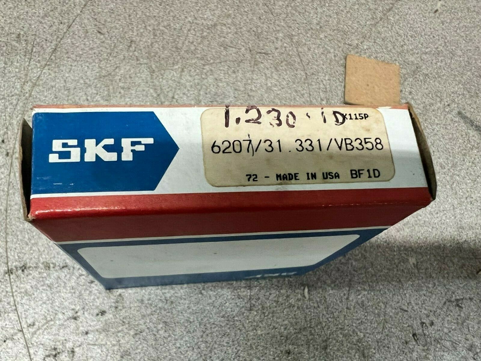 NEW IN BOX SKF ROLLER BEARING  6207/31.331NTN9/VB358