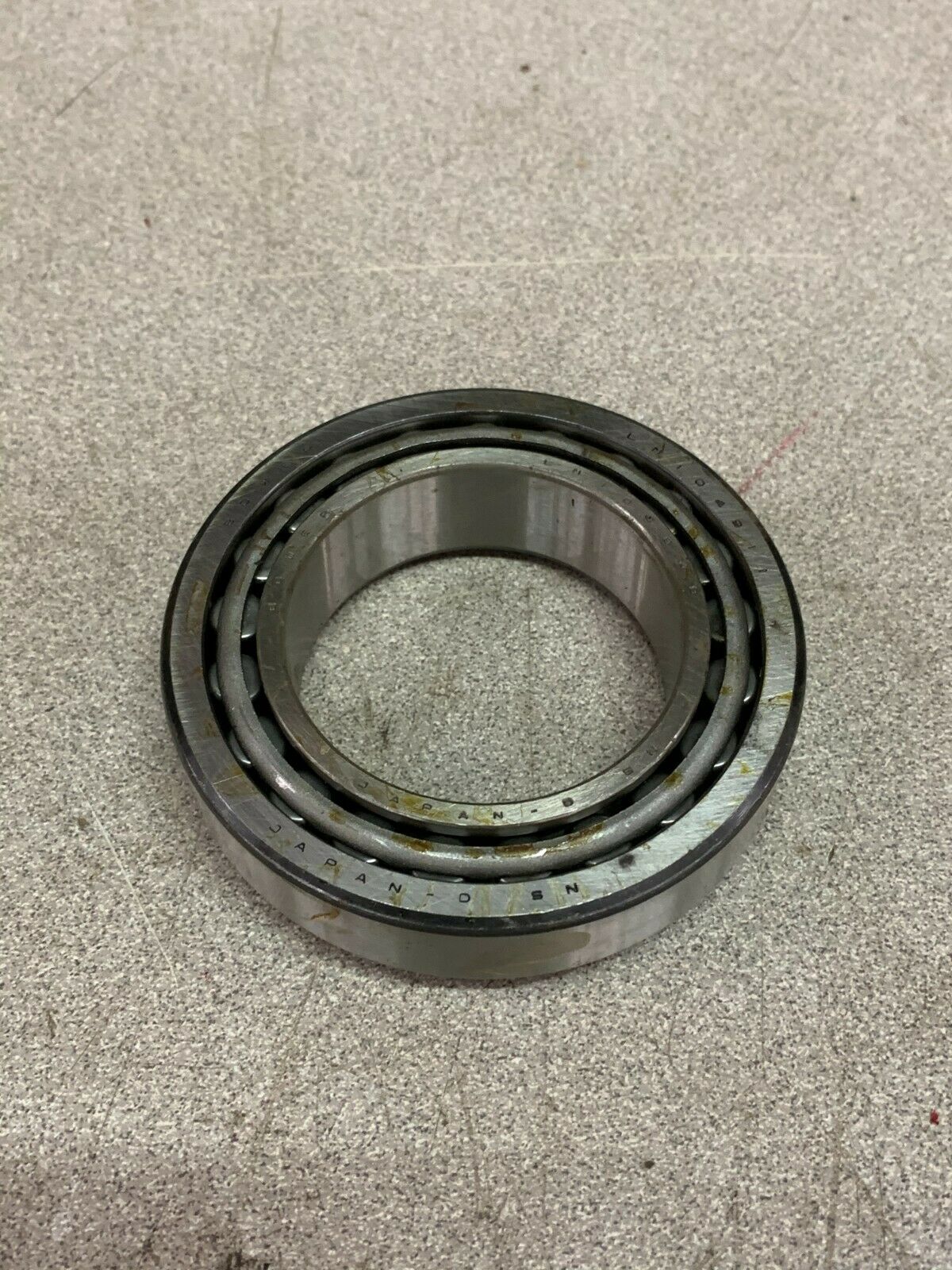 NEW NO BOX BOWER TAPERED ROLLER BEARING LM104949 WITH LM104911 RACE