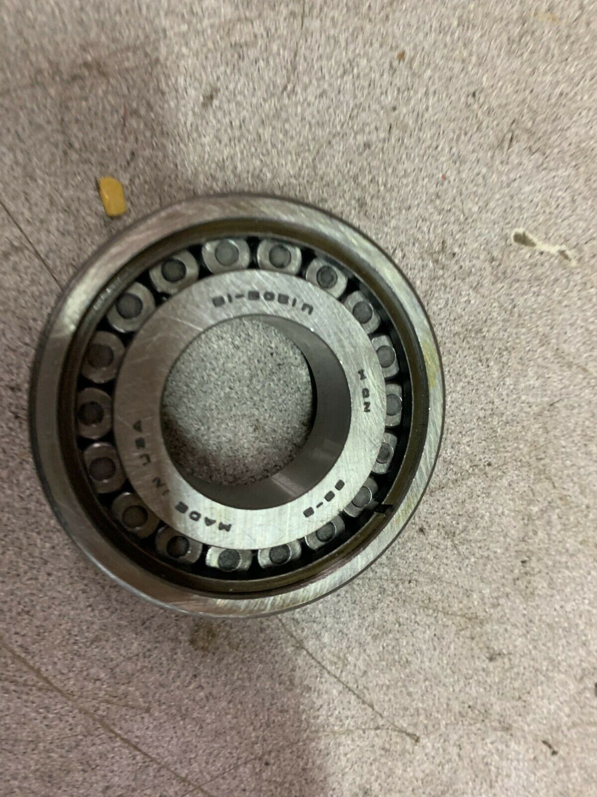 NEW IN BOX NDH ROLLER BEARING U1206TM18