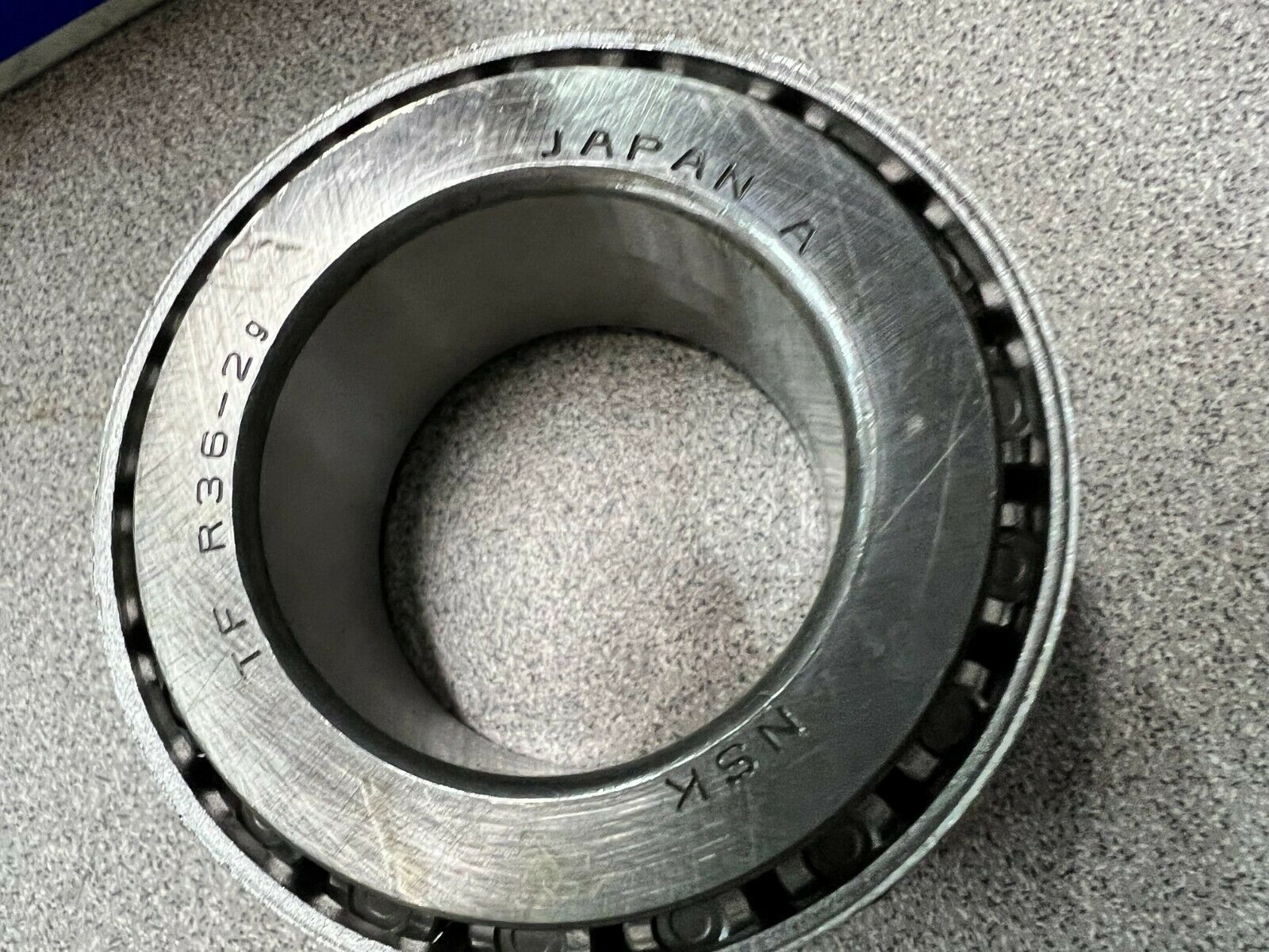 NEW IN BOX NSK 0-04 BEARING WITH RACE TFR36-2G