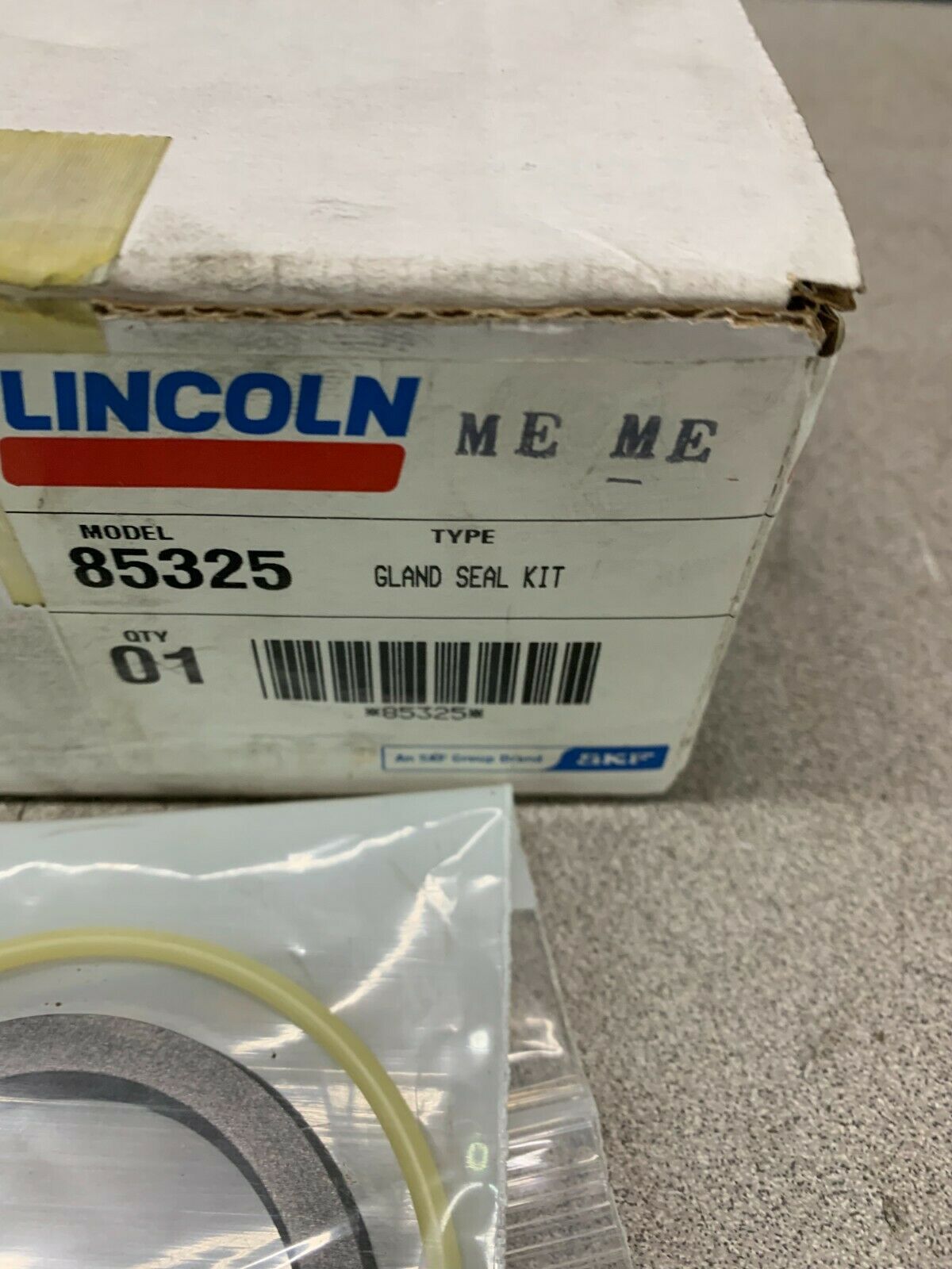 NEW IN BOX LINCOLN GLAND SEAL KIT 85325