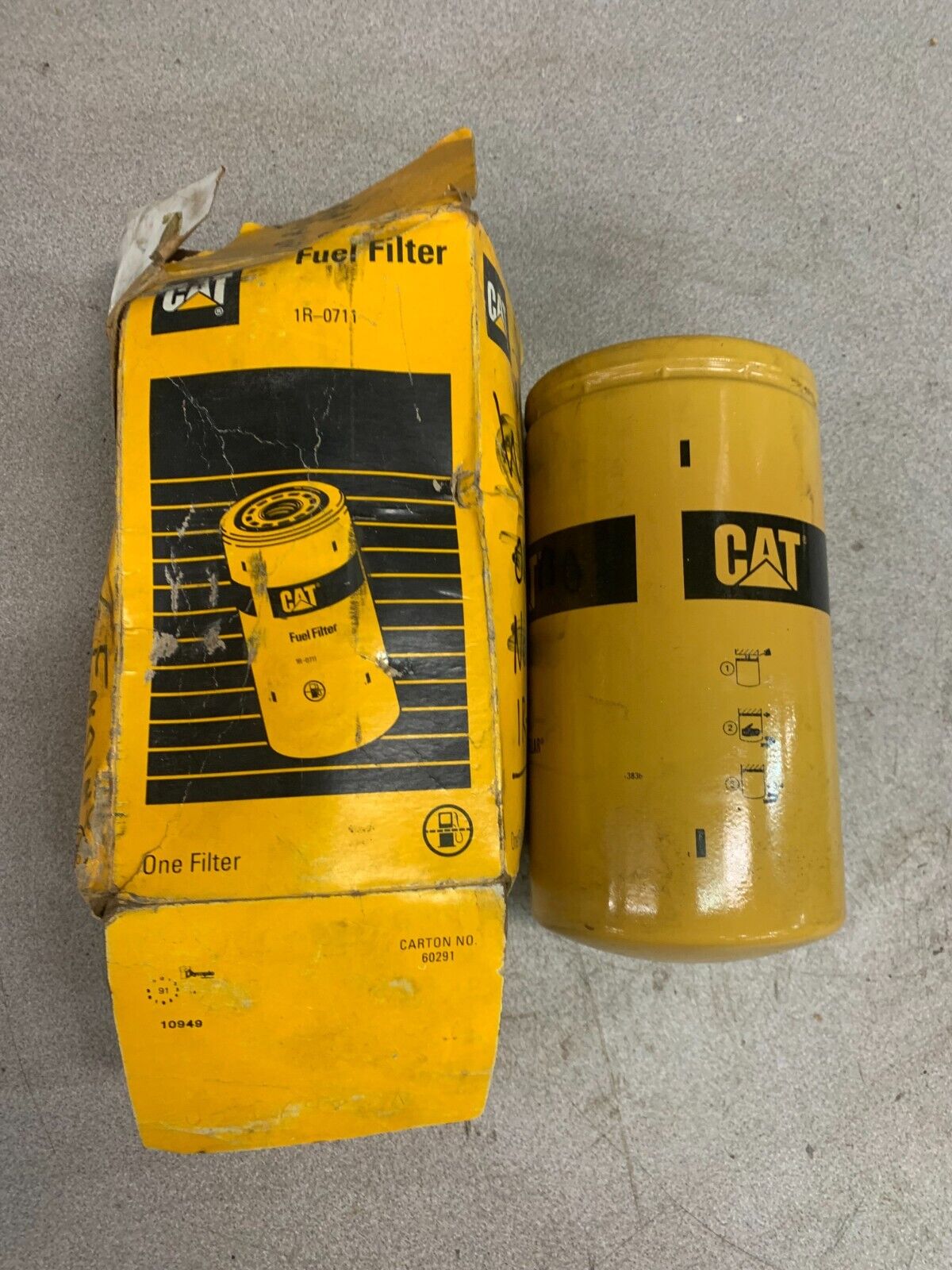 NEW CATERPILLAR FUEL FILTER IR-0711