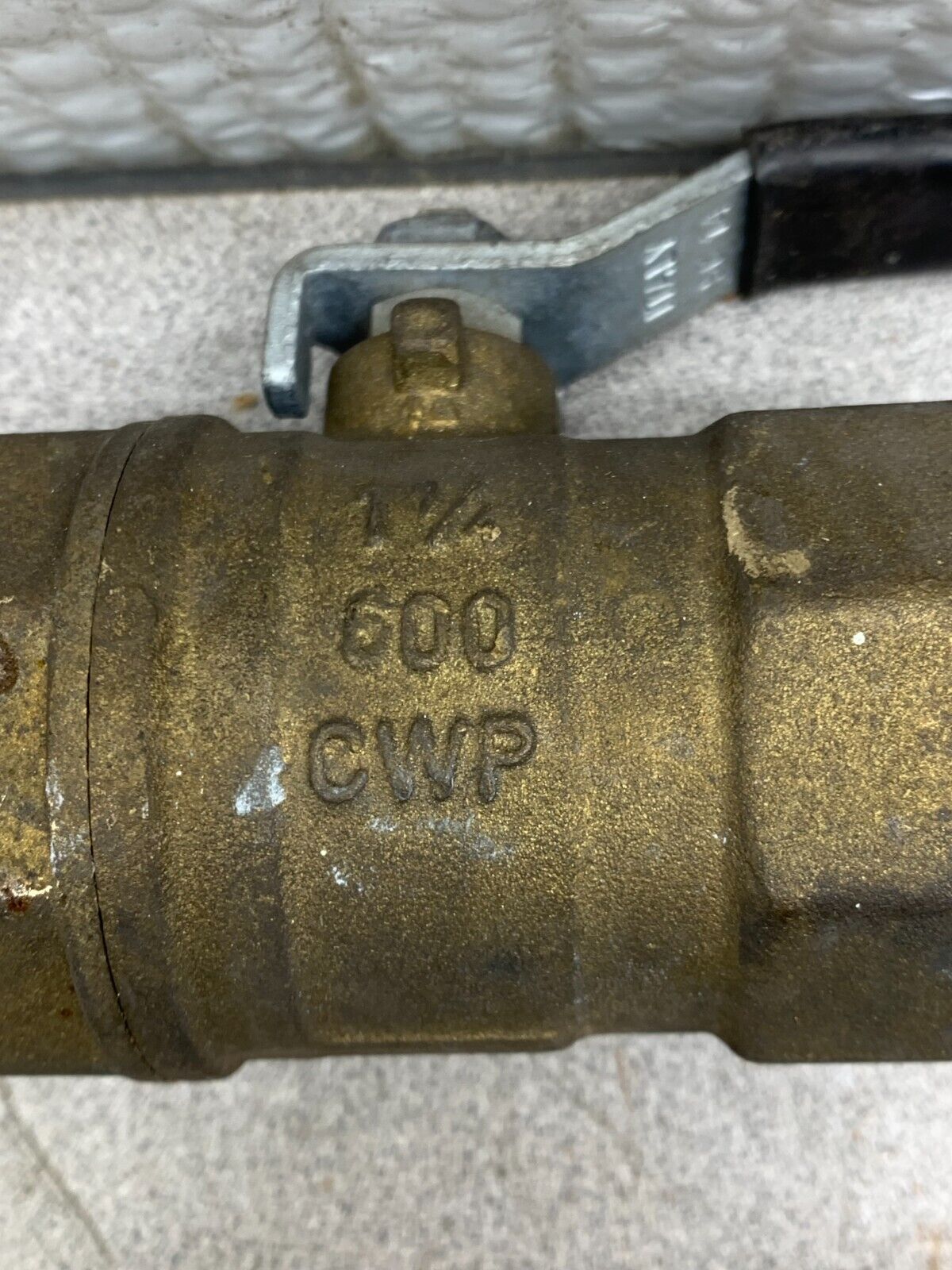 NEW NO BOX RUB 1-1/4" BALL VALVE 600 CWP