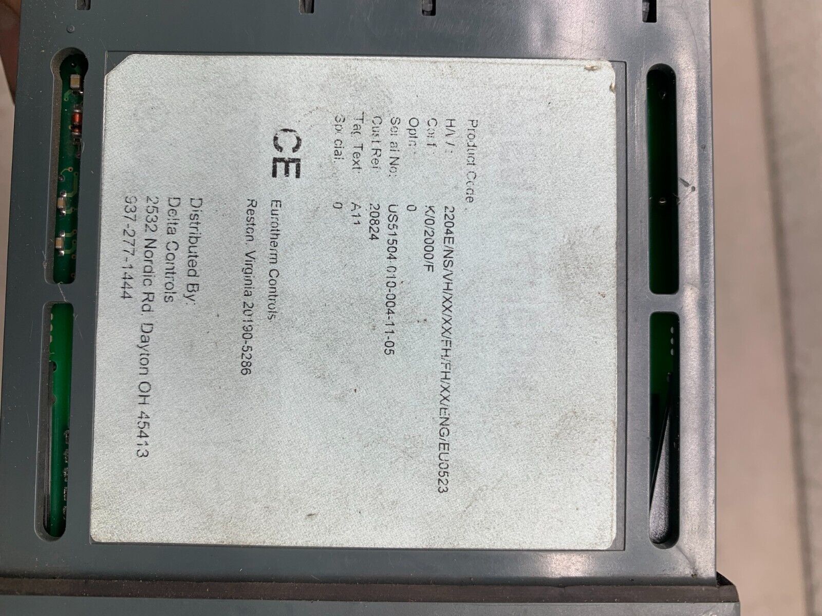 USED EUROTHERM K/0/2000/F TEMP. CONTROLLER 2204E/NS/VH/XX/XX/FH/FH/XX/ENG/EU0523