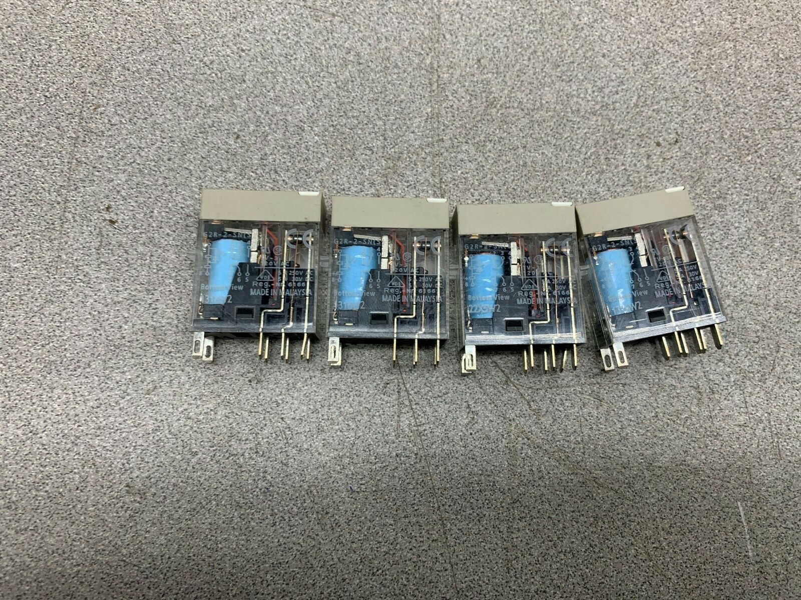 LOT OF 4 NEW NO BOX OMRON RELAY 2R-2-SN(S)