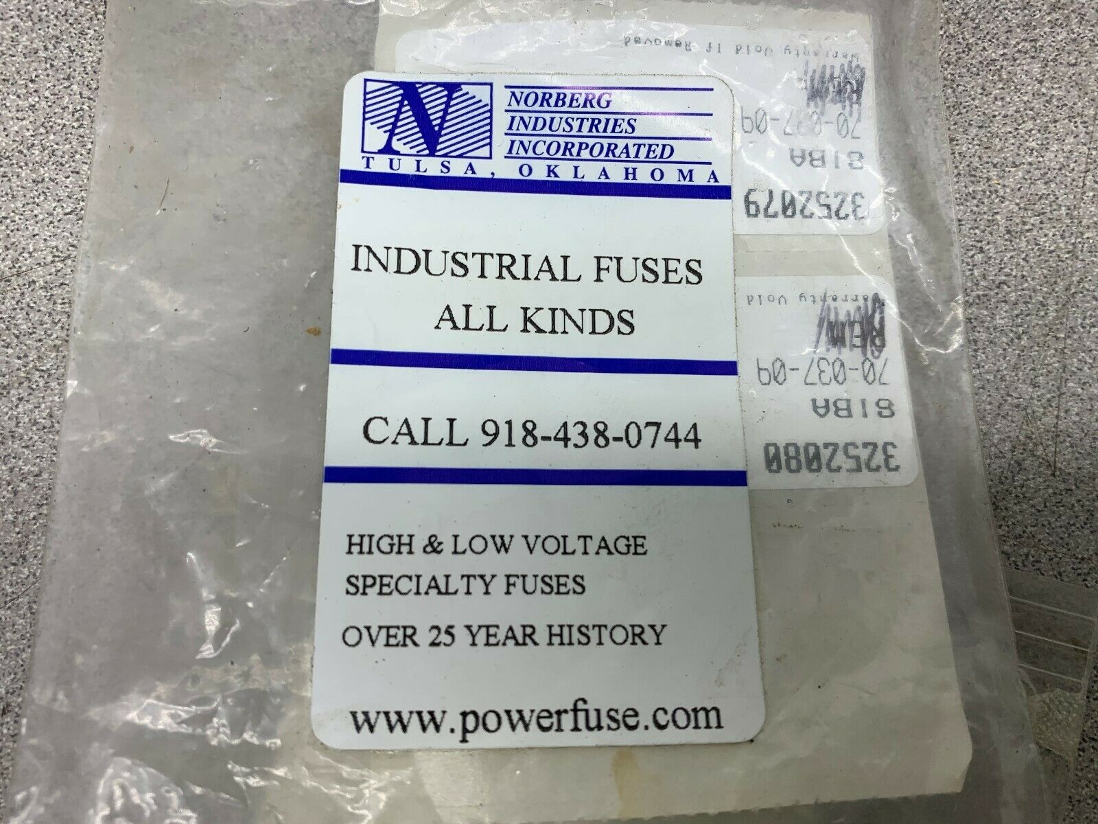 LOT OF 3 NEW NO BOX SIBA FUSE 700309