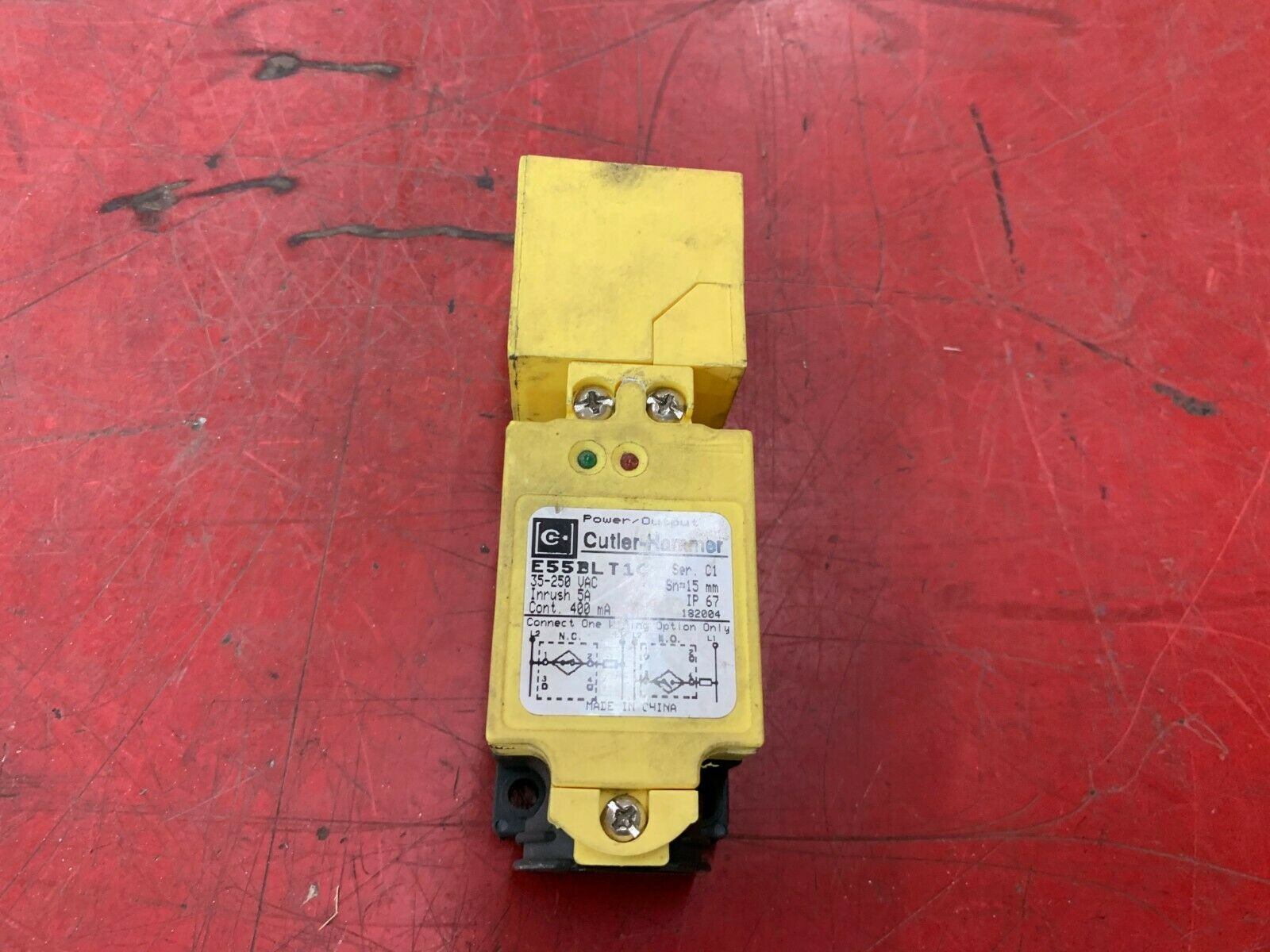 USED CUTLER HAMMER  PROXIMITY SENSOR E55BBLT1C