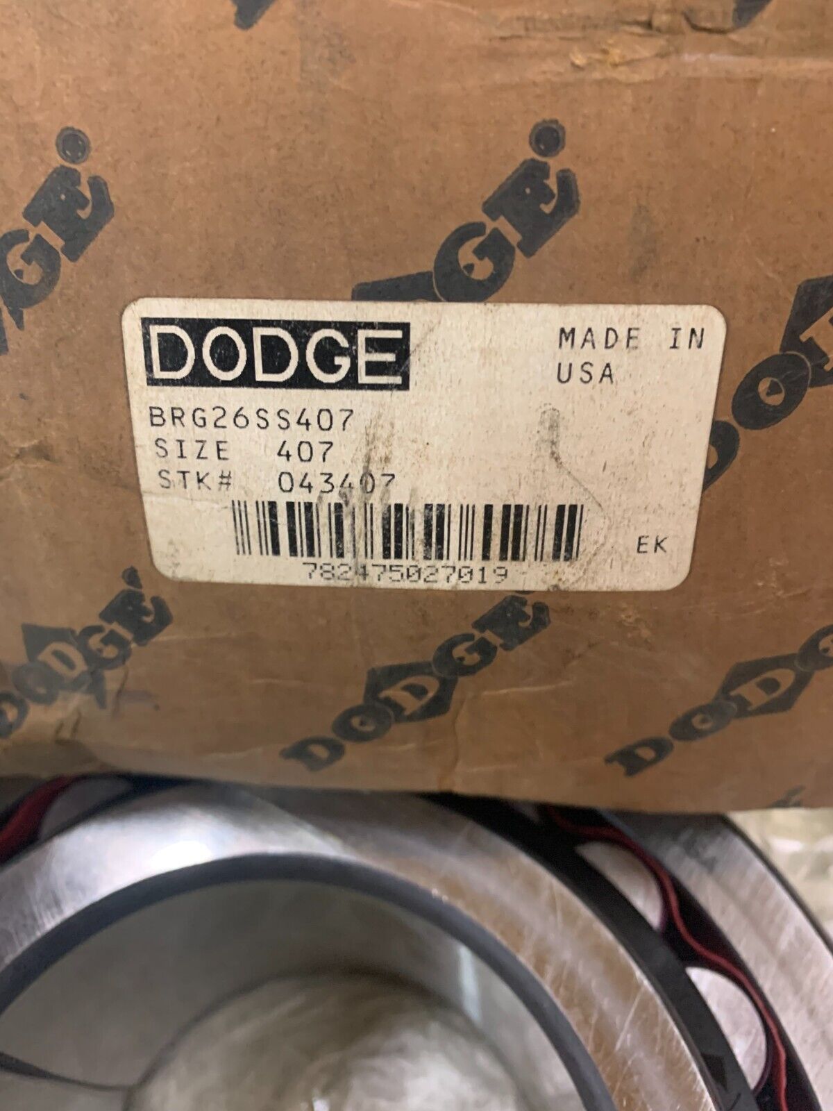 NEW IN BOX DODGE 043407 SPHERICAL ROLLER BEARING 4-7/16" BORE BRG26SS407