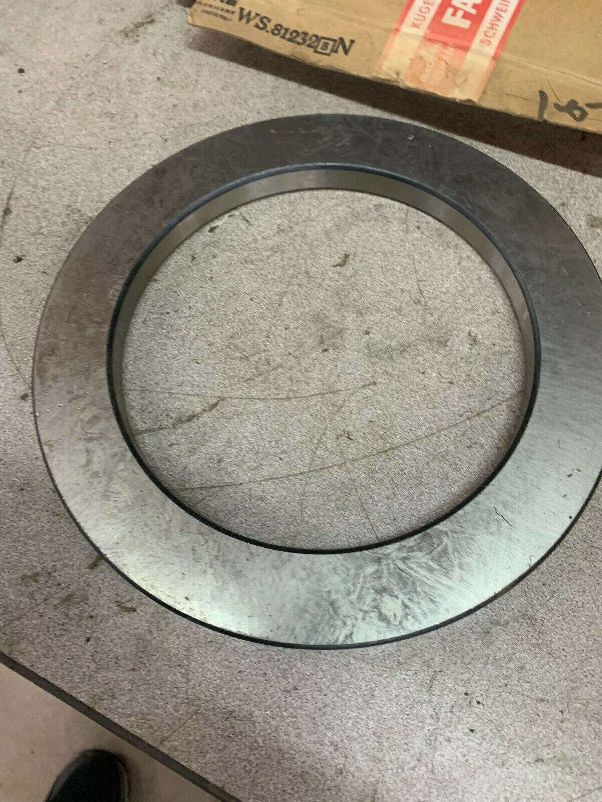 NEW IN BOX FAG BEARING RING WS.81232BN