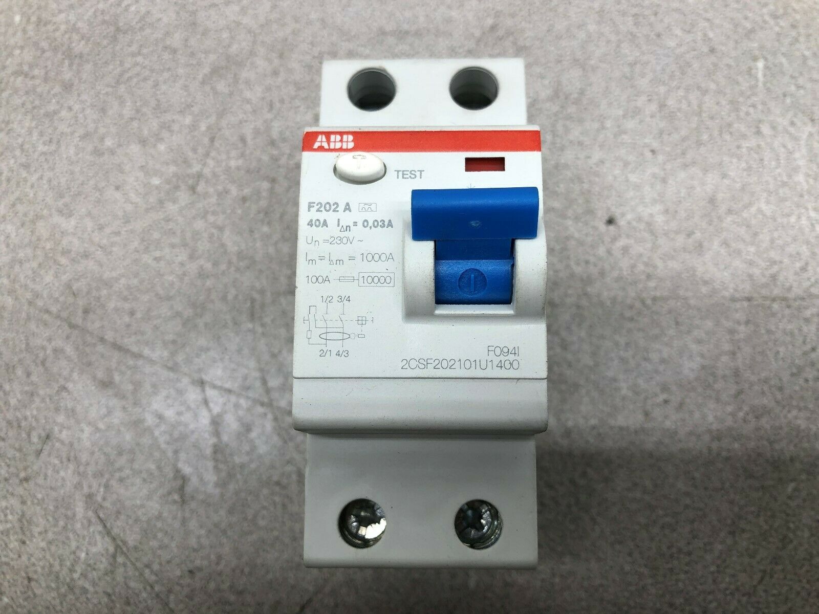 NEW NO BOX ABB 40 AMP 2 POLE 125 VDC BREAKER 2CSF202101U1400