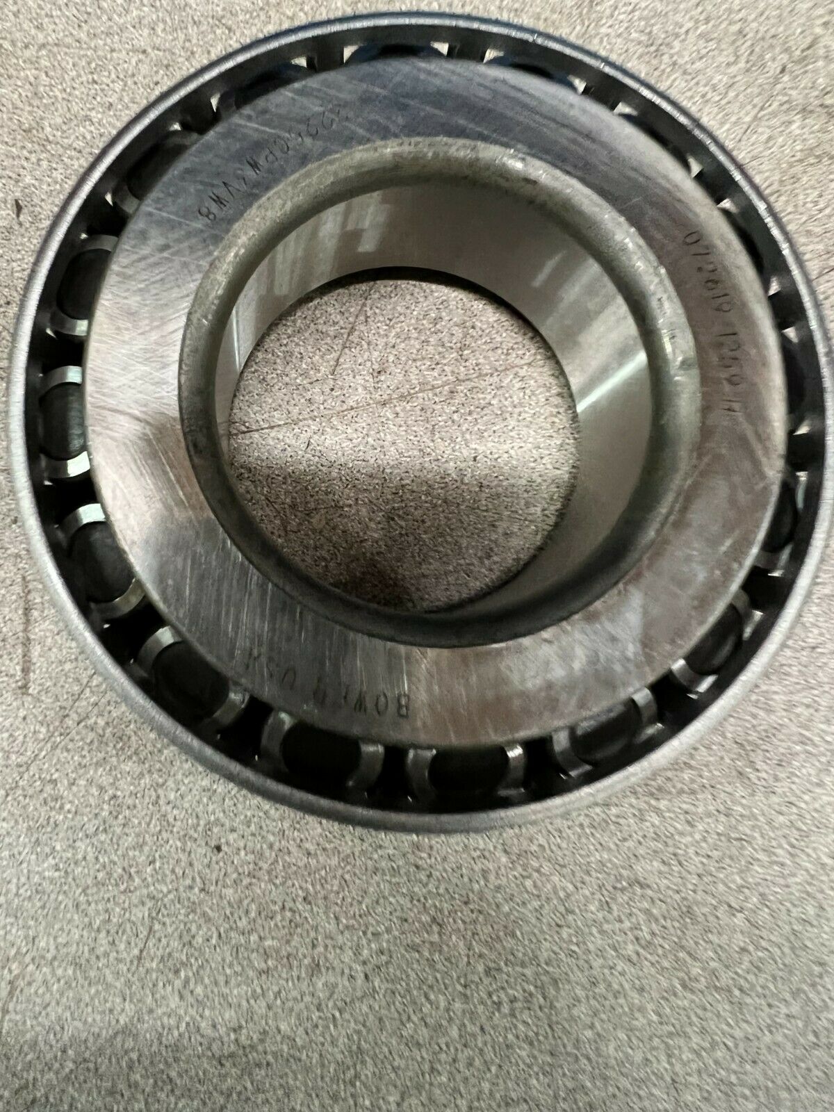 NEW IN BOX NTN ROLLER BEARING 72225C