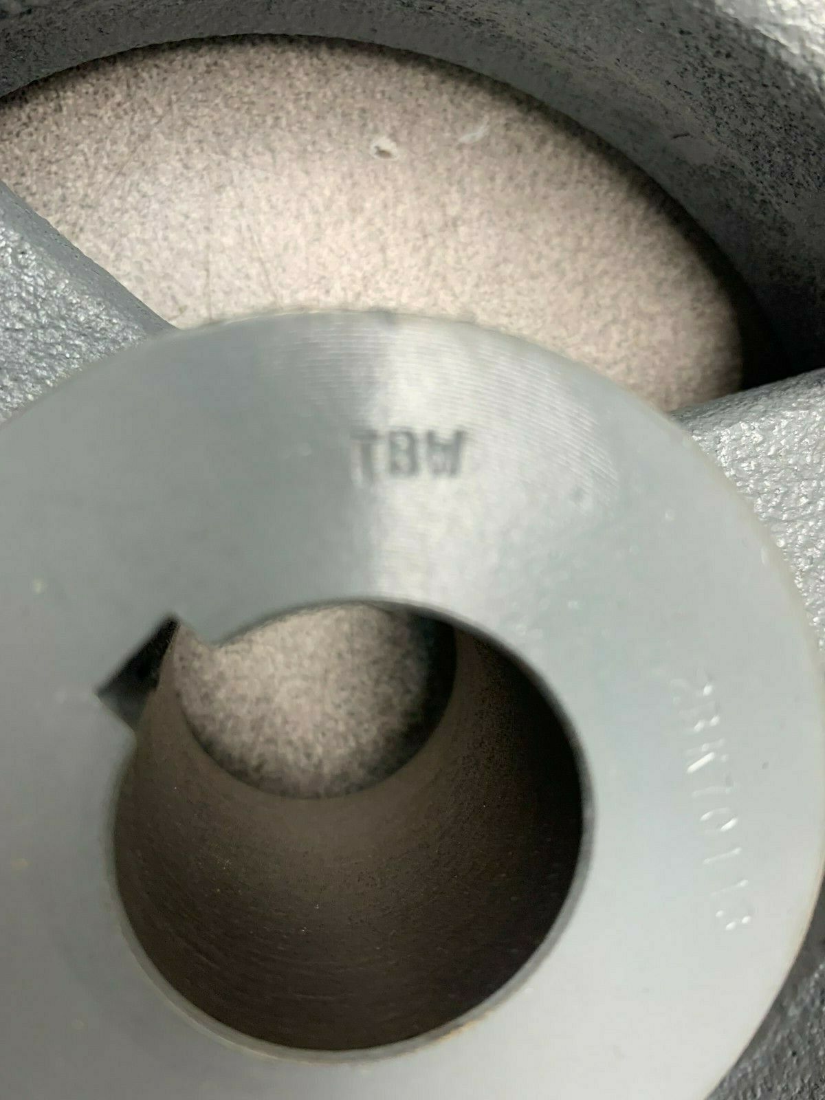 NEW NO BOX TB WOODS SHEEVE 2BK70118