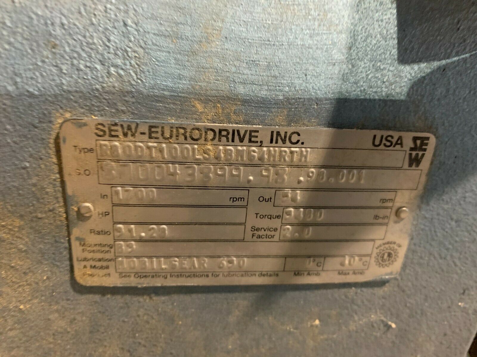 NEW SEW-EURODRIVE GEAR REDUCER R80DT100LS4BHG4HRTH SPEED BOX 31.28 RATIO