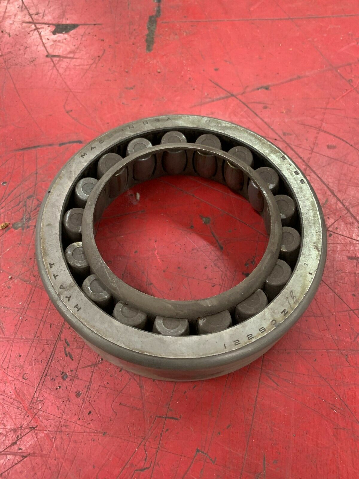 NEW NO BOX HYATT 1225OZ ROLLER BEARING 12250Z18