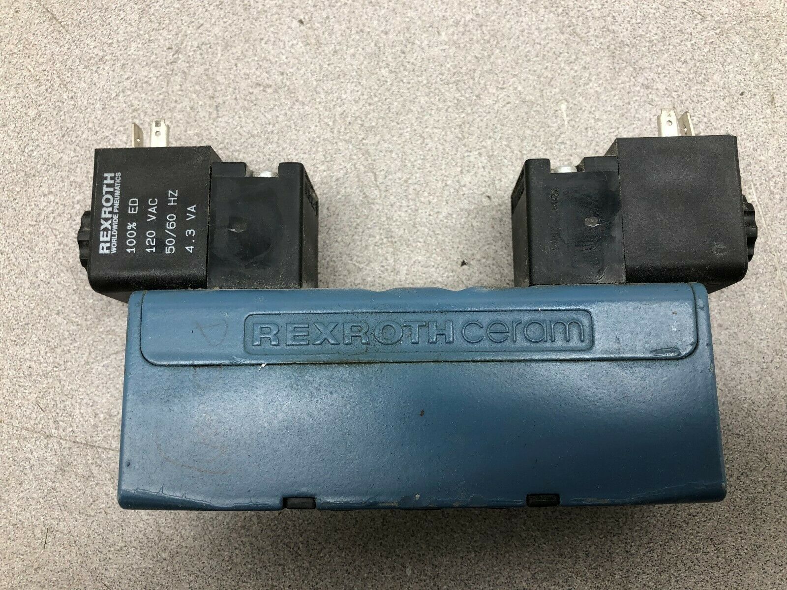 USED REXROTH 120 VAC COIL 150 PSI PNEUMATIC SOLENOID VALVE R432006382