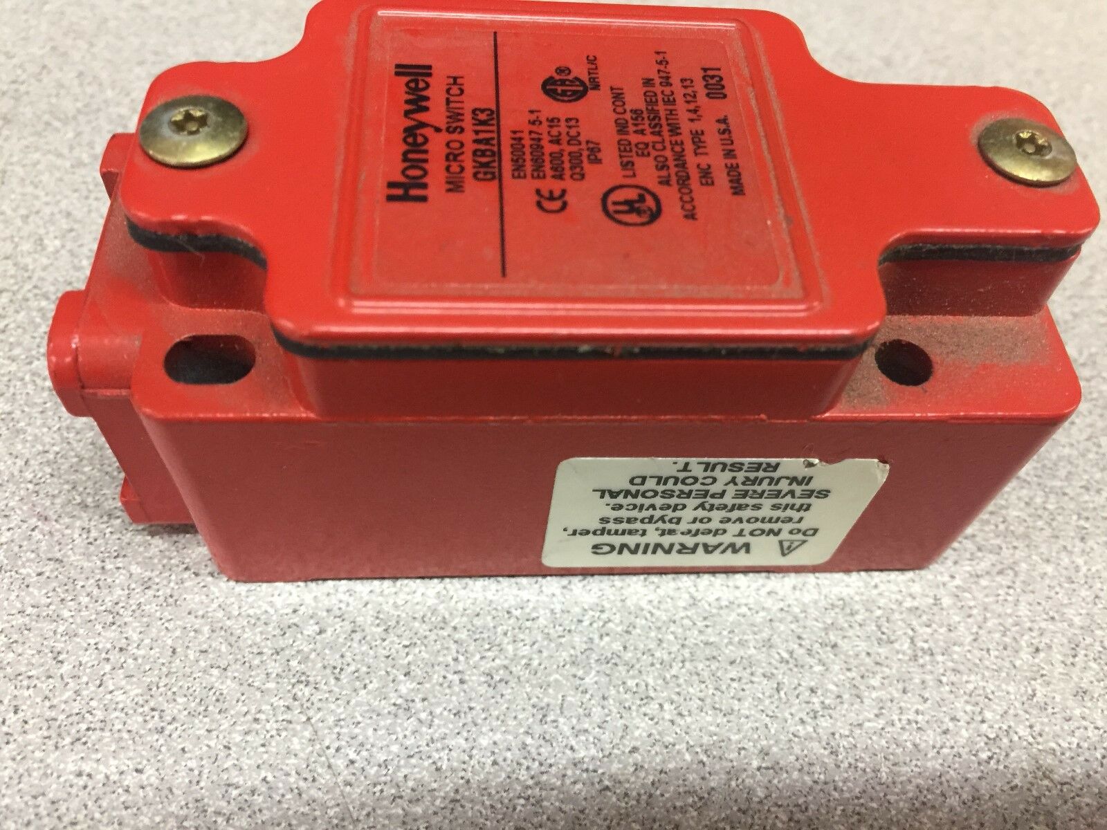 NEW NO BOX HONEYWELL MICRO SWITCH GKBA1K3