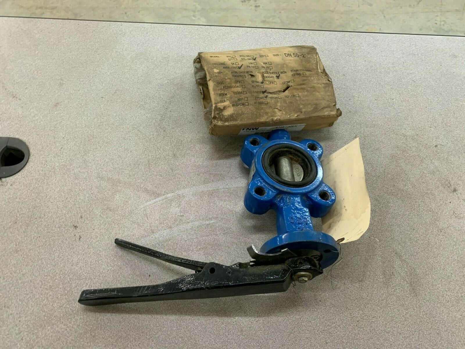 NEW NO BOX FNW 2" BUTTERFLY VALVE FNW732E