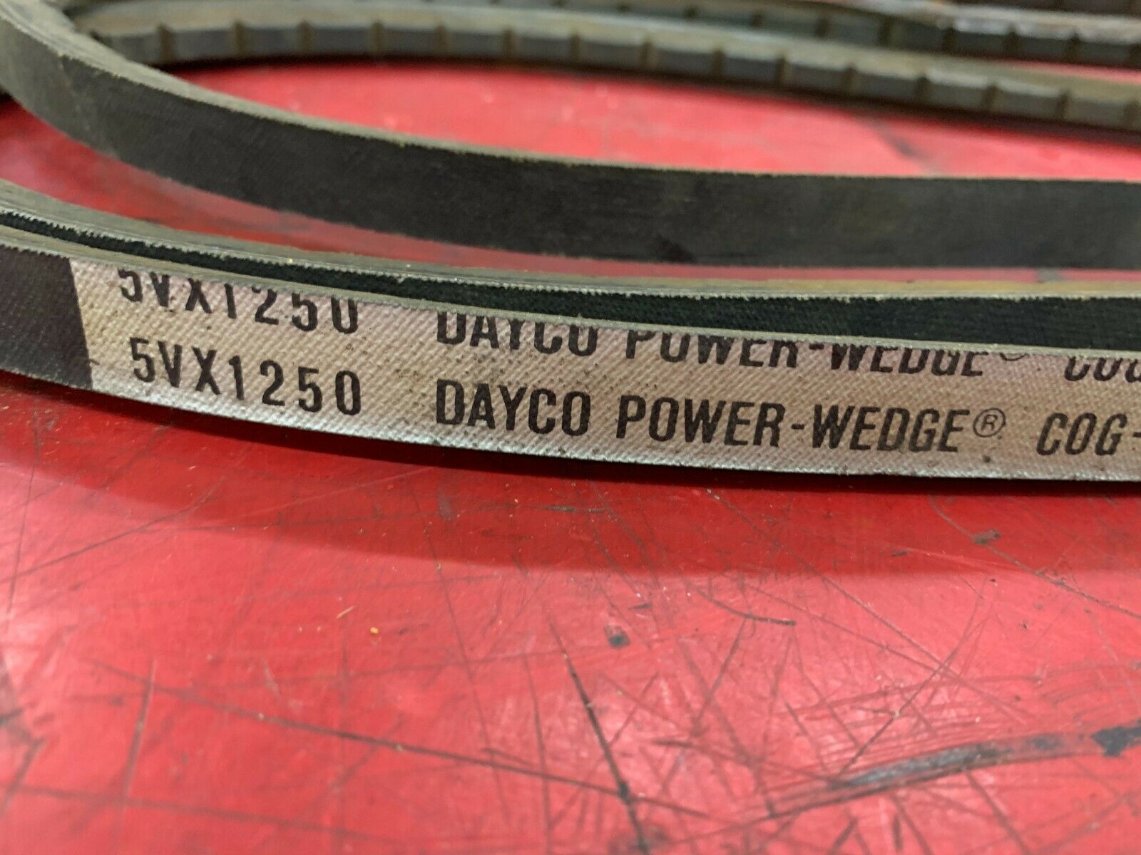 NEW NO BOX DAYCO BELT 5VX1250