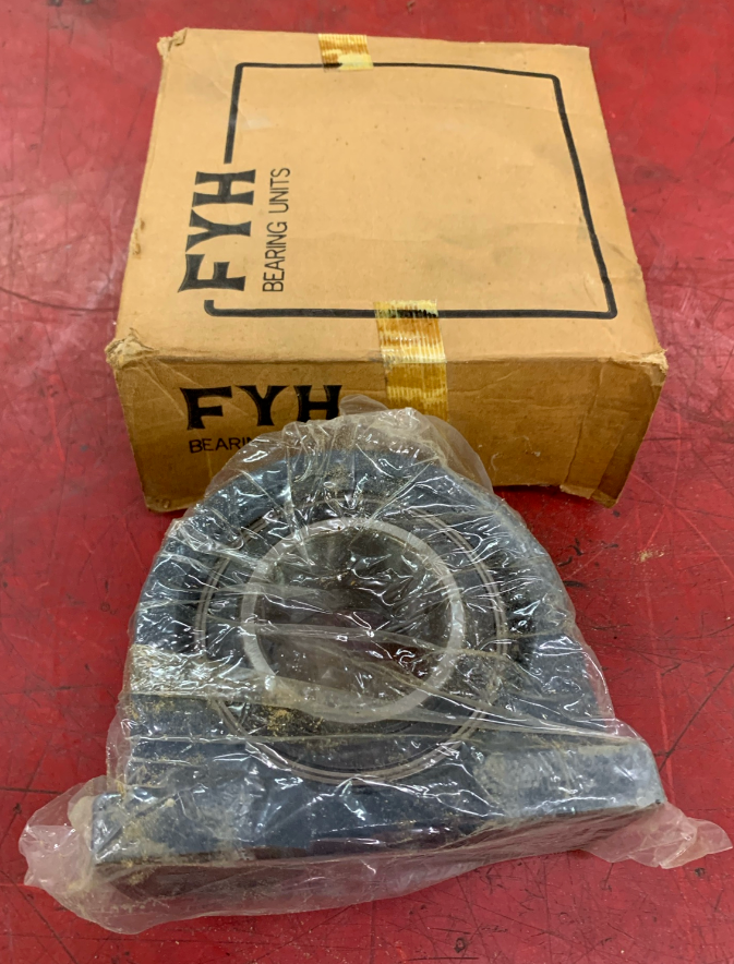 NEW IN BOX FYH BEARING UCPA-210