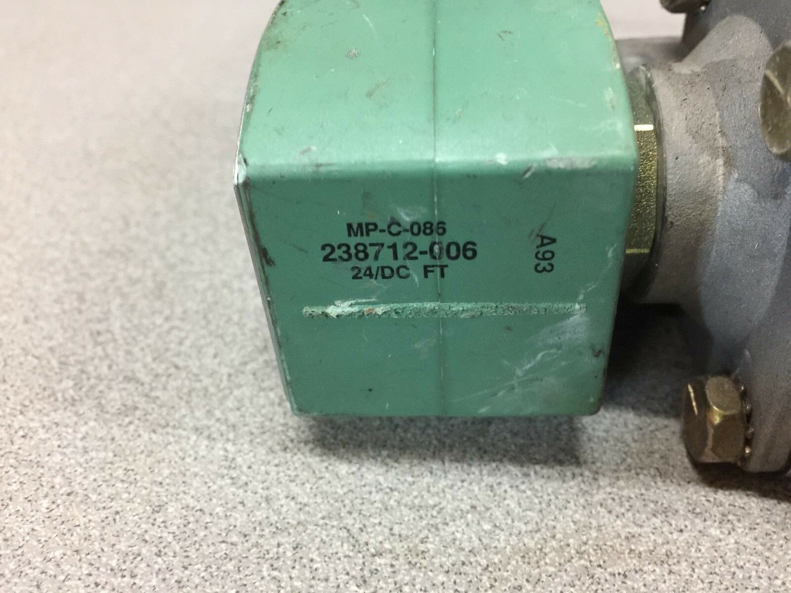 USED ASCO 3/8" 40PSI 24VDC SOLENOID VALVE JKFX8210G87E15500