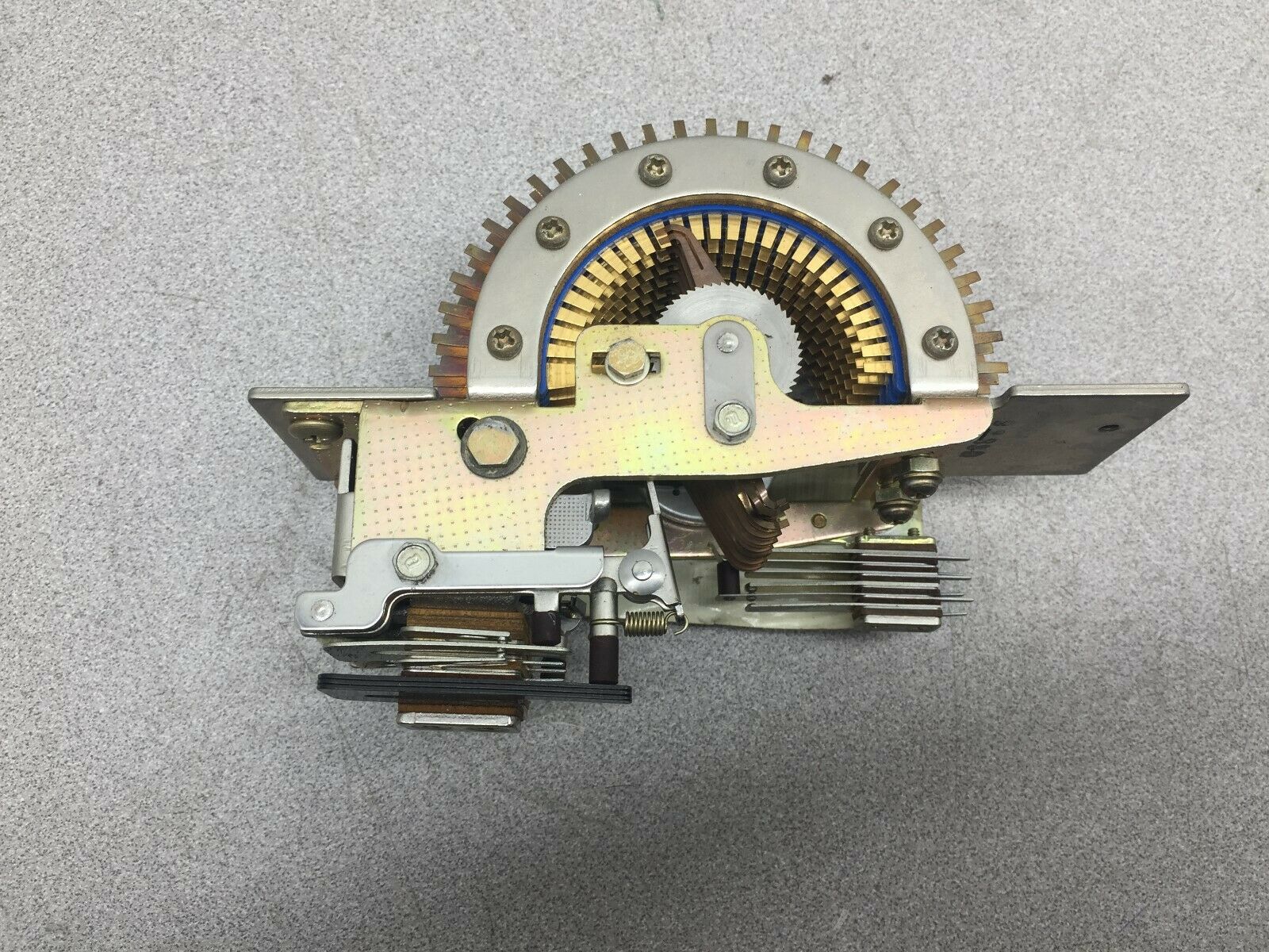 NEW NO BOX CP CLARE STEPPING ROTARY SWITCH A 411677