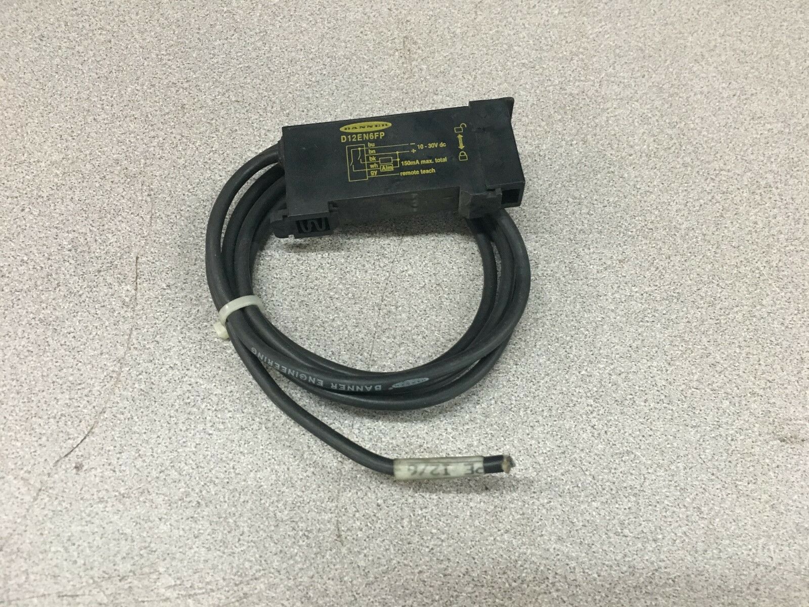 USED BANNER SENSOR D12EN6FP