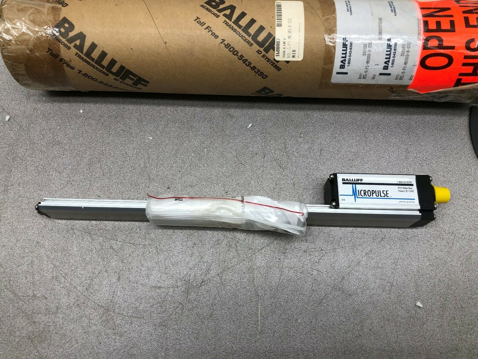 NEW IN PACKAGE BALLUFF MICROPULSE LINEAR TRANSDUCER BTL-5-P1-M0203-R-S32