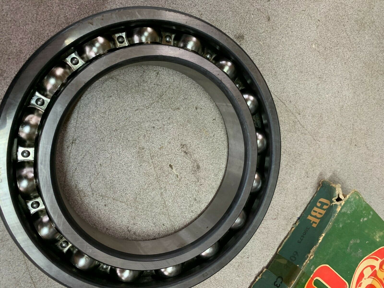 NEW IN BOX CBF ROLLER BEARING 6028 C3