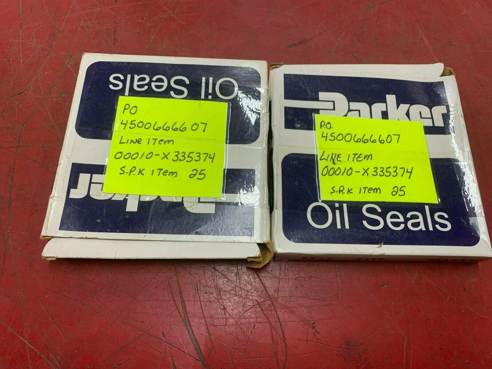 LOT OF 2 NEW IN BOX PARKER OIL SEAL 4QTR11