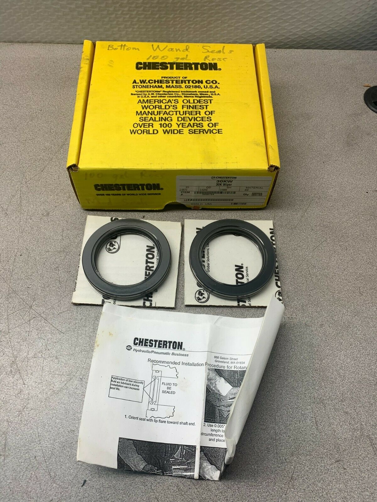 NEW BOX OF 2 CHESTERTON 30KW SEALS ID 2.6870 OD 3.6250 SH 0.5000 MATERIAL 400