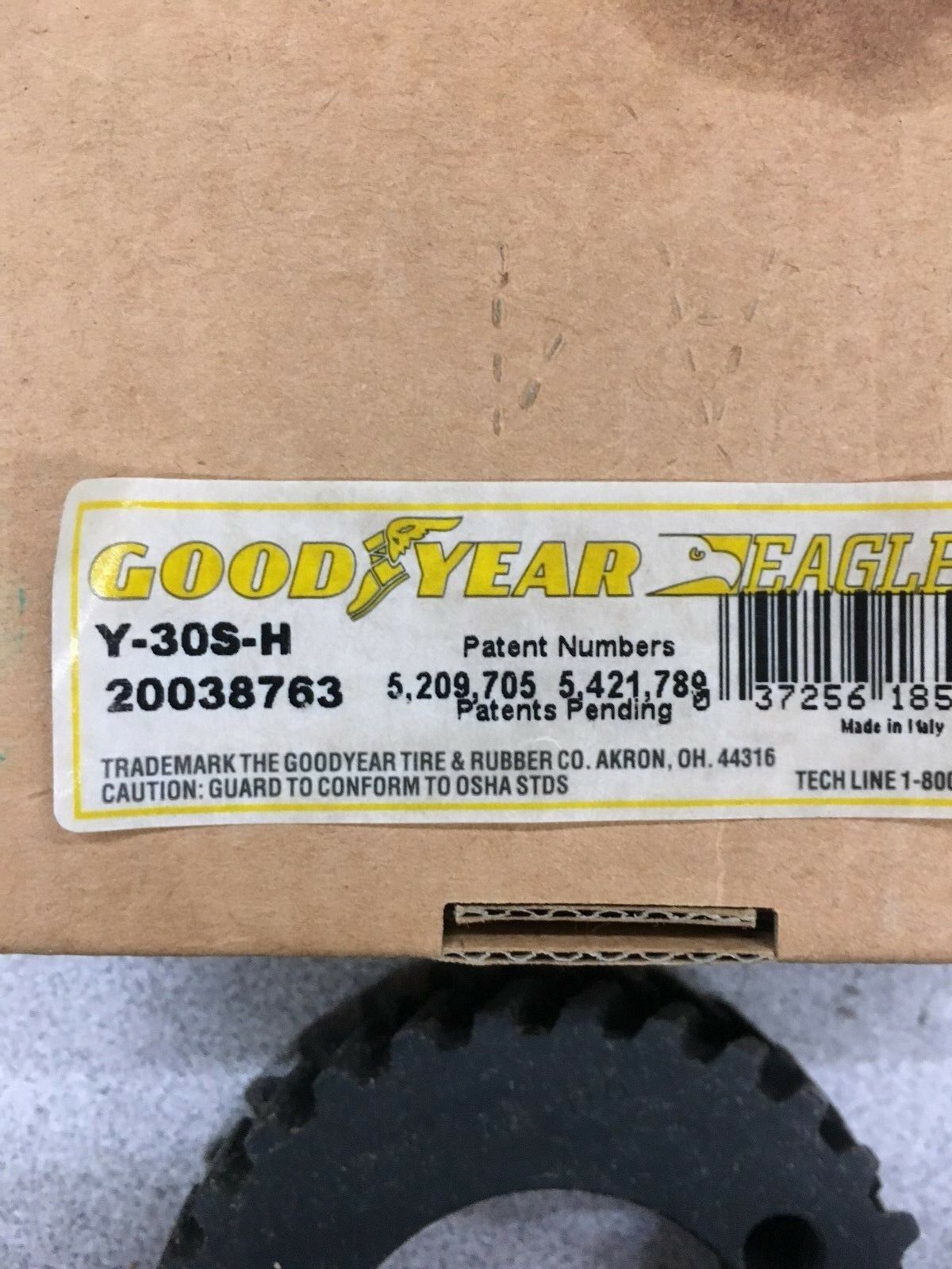 NEW IN BOX GOODYEAR EAGLE PD SPROCKET Y-30S-H